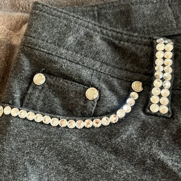 Gray stretchy pants Guess jeans size 24 - Picture 3 of 16